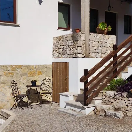 Casa Da Pedra - Alvados, Porto De Mós Alvados